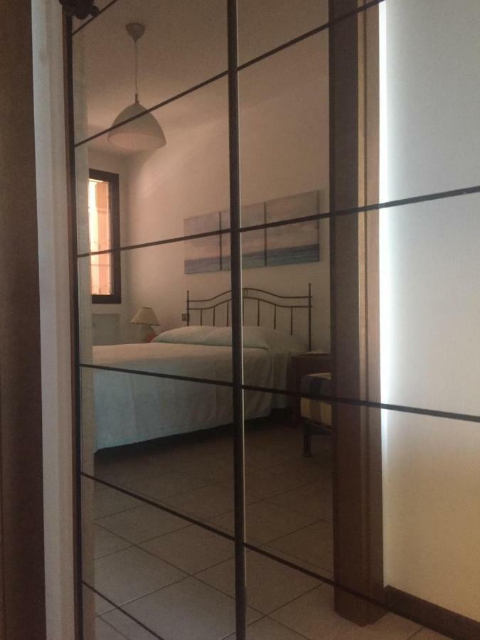 Casa Palazzo Apartment Desenzano del Garda Luaran gambar
